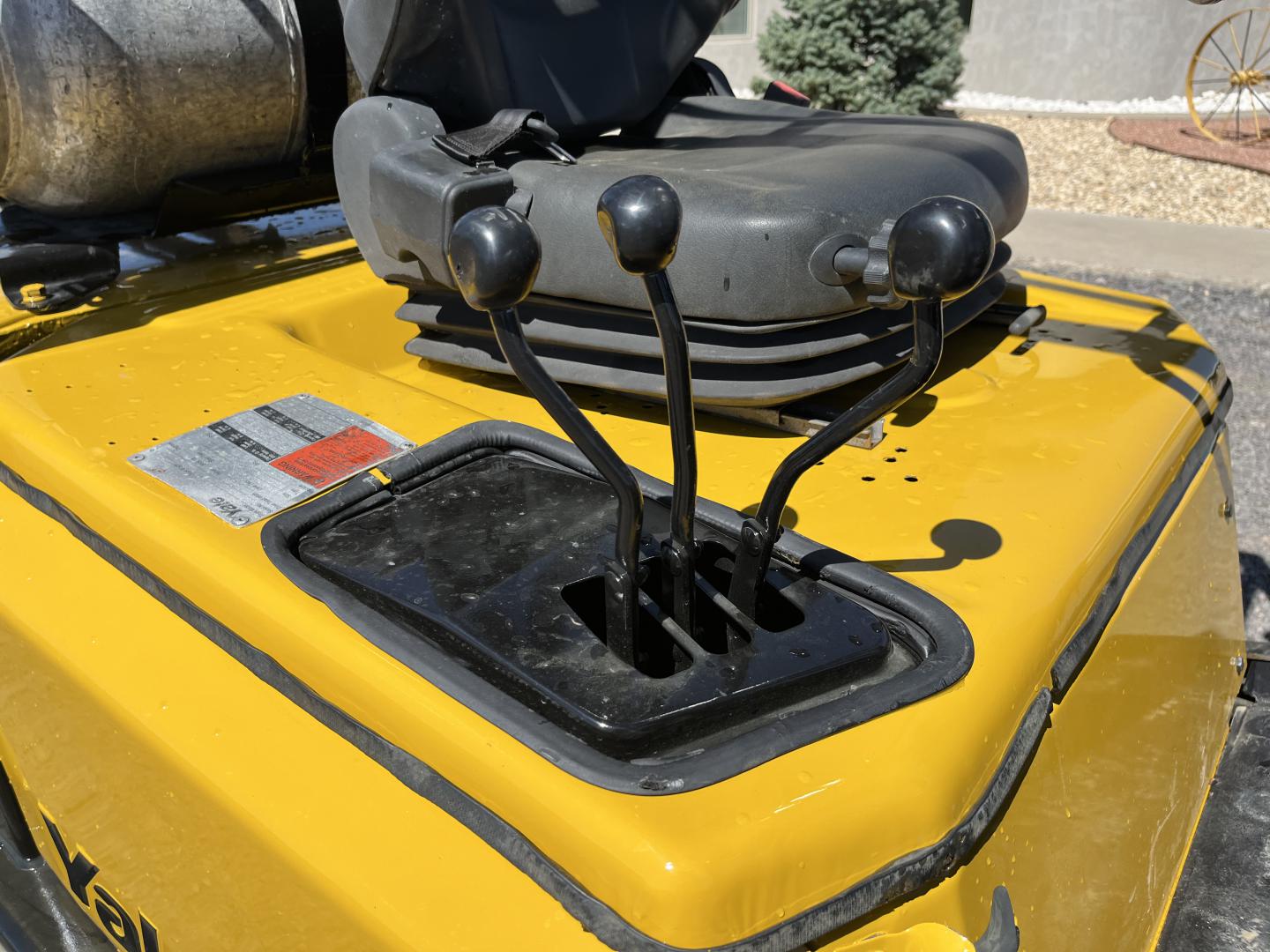 ./imagenes/INVOICE/2019/16967/MONTACARGAS A GAS  YALE GLPO060T (16).JPG